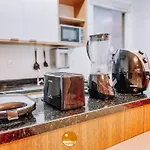 Residencial Ilha De Santorini, 100 M Da Praia, Pico De Surfe, Piscina, Parque Infantil, 2 Vagas De Garagem