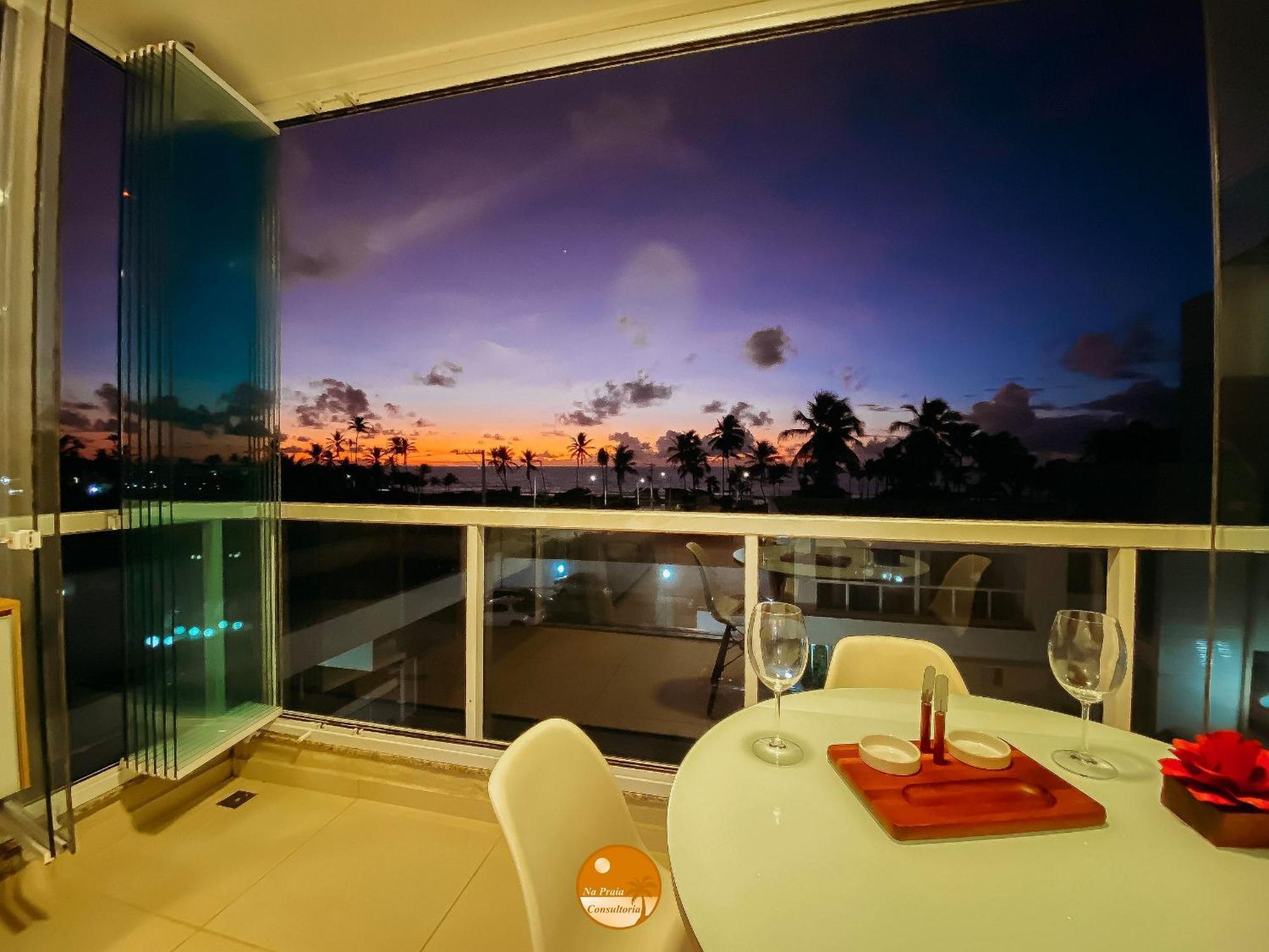 Residencial Ilha De Santorini: Beachfront Oasis With Surf, Pool & Fitness Apartamento Salvador