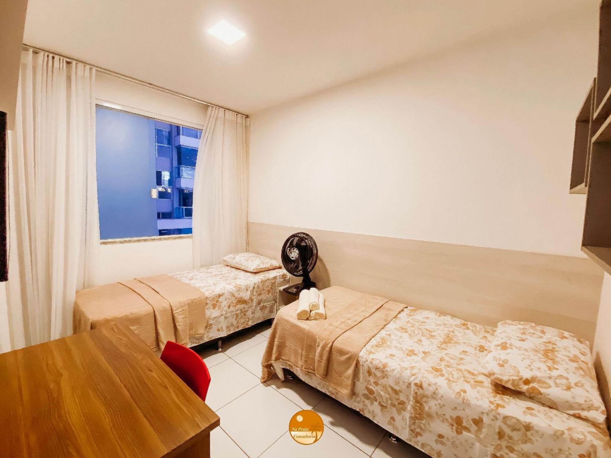 Residencial Ilha De Santorini: Beachfront Oasis With Surf, Pool & Fitness Apartamento Salvador