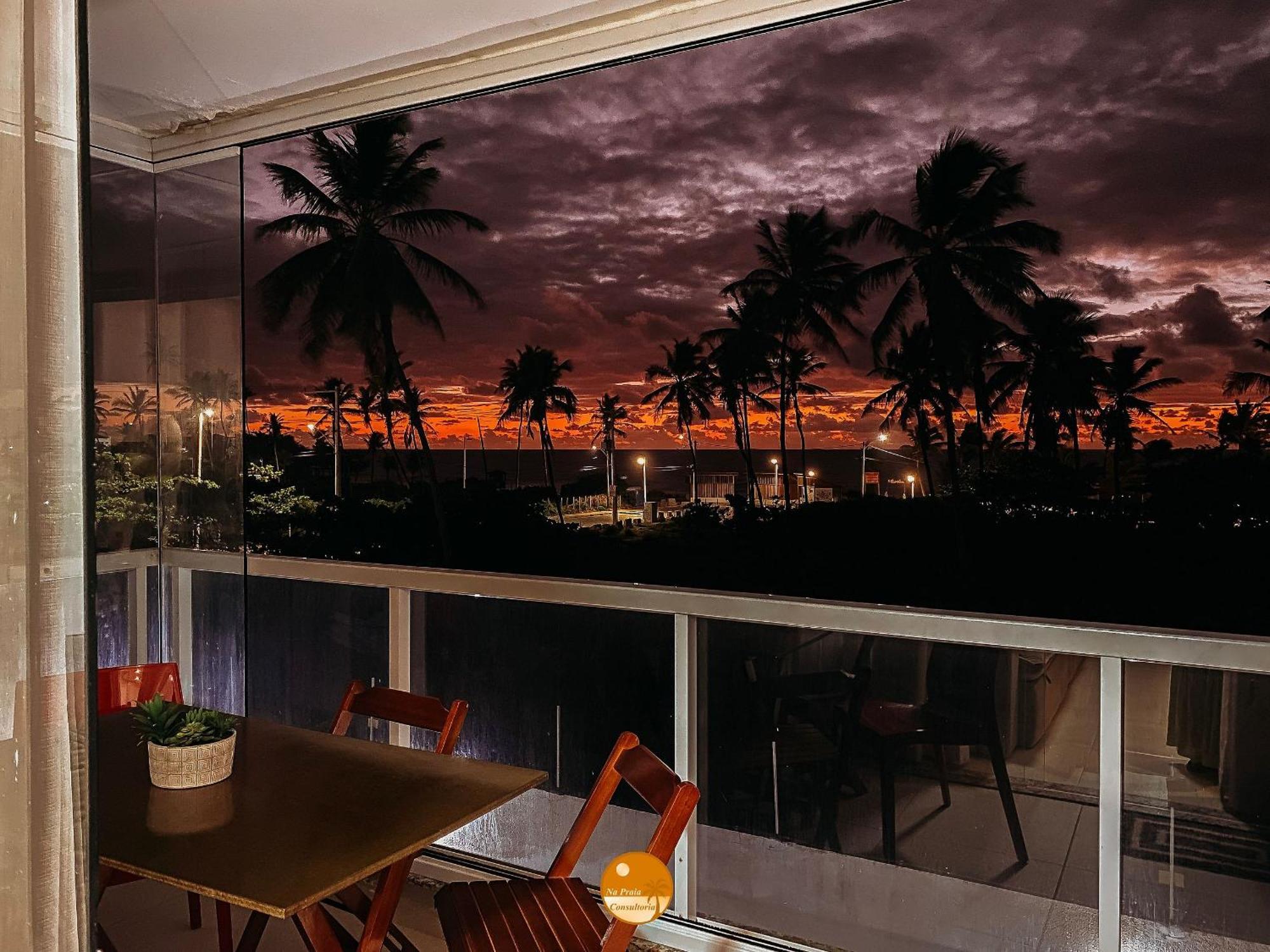 Residencial Ilha De Santorini: Beachfront Oasis With Surf, Pool & Fitness *